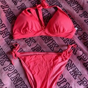 Victoria's Secret Pink bikini 

Adjustable size!